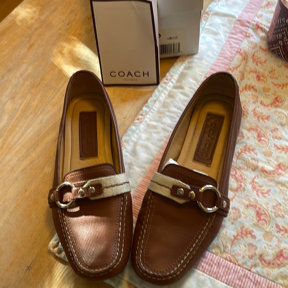 EUC driving loafer